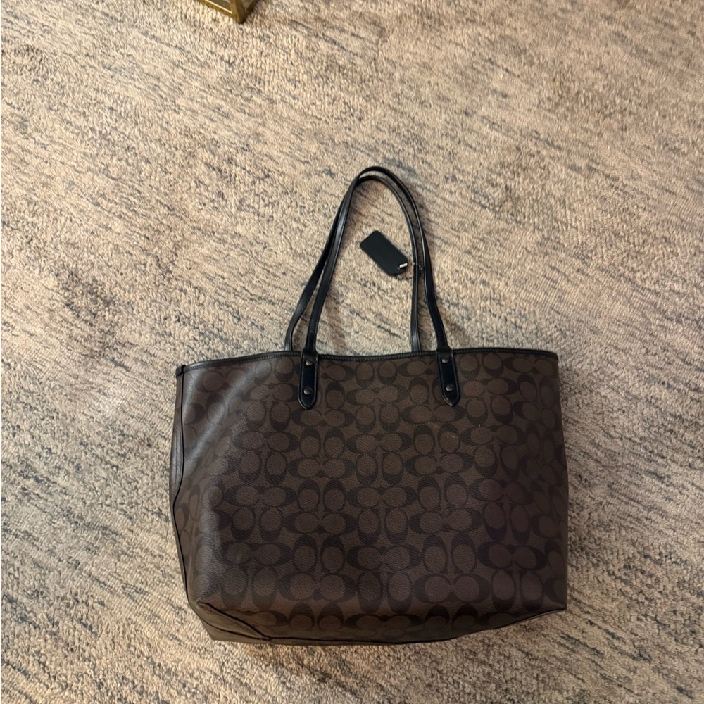 Coach Reversible Tote Bag with Yellow Dinosaur Design - Picture 2 of 12